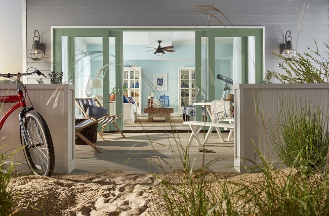 MIRA LiveCoastalCondo PatioSeason