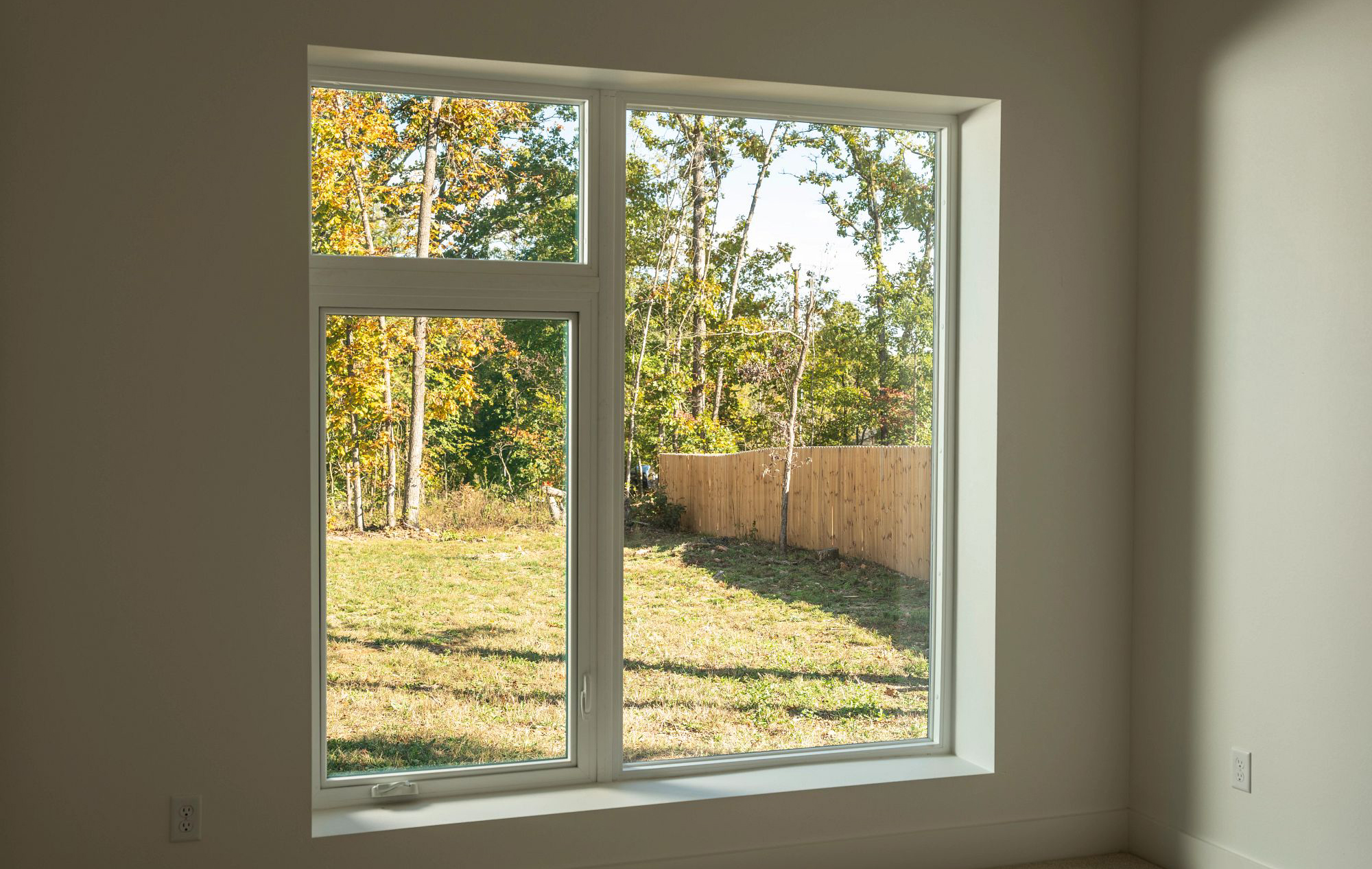 impact rated Ply Gem 1500 windows and 1570 series impact casement